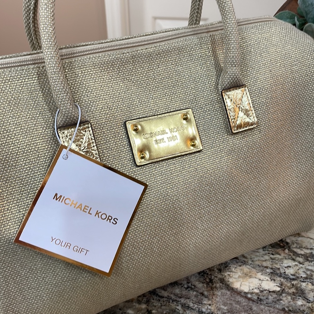 Nwt Michael Kors Large Canvas Satchel - image 3
